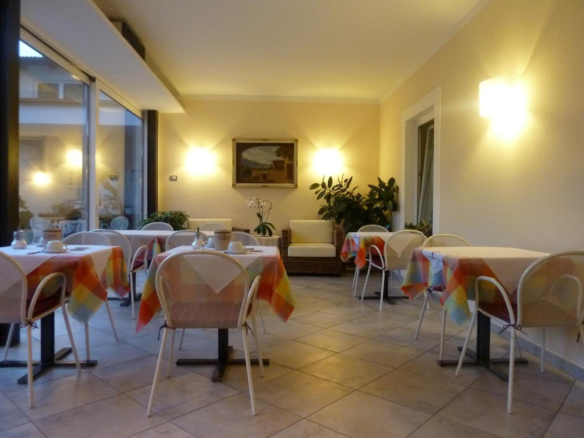 Bed and Breakfast Garni Ischia à Torbole Sul Garda Extérieur photo